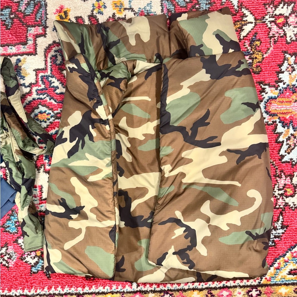 Norma kamali camo reversible vest with belt/tie. One size fits all